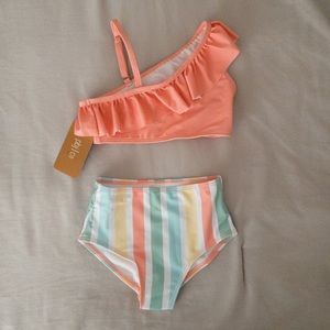 NWT 🏷 Little Girls’ 2-pc Striped Ruffle Swimsuit